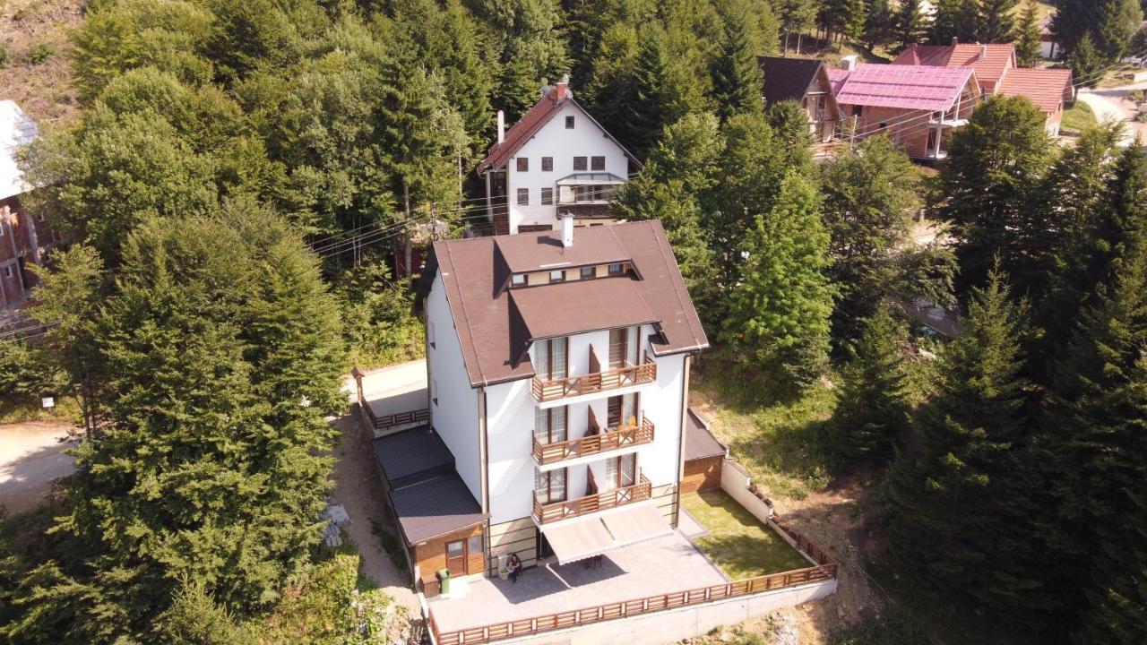 Vila Lucky Kop & Restoran Копаоник Экстерьер фото